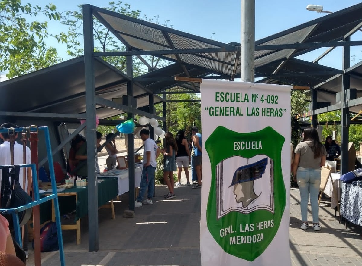 Feria en Paseo de Emprendedores